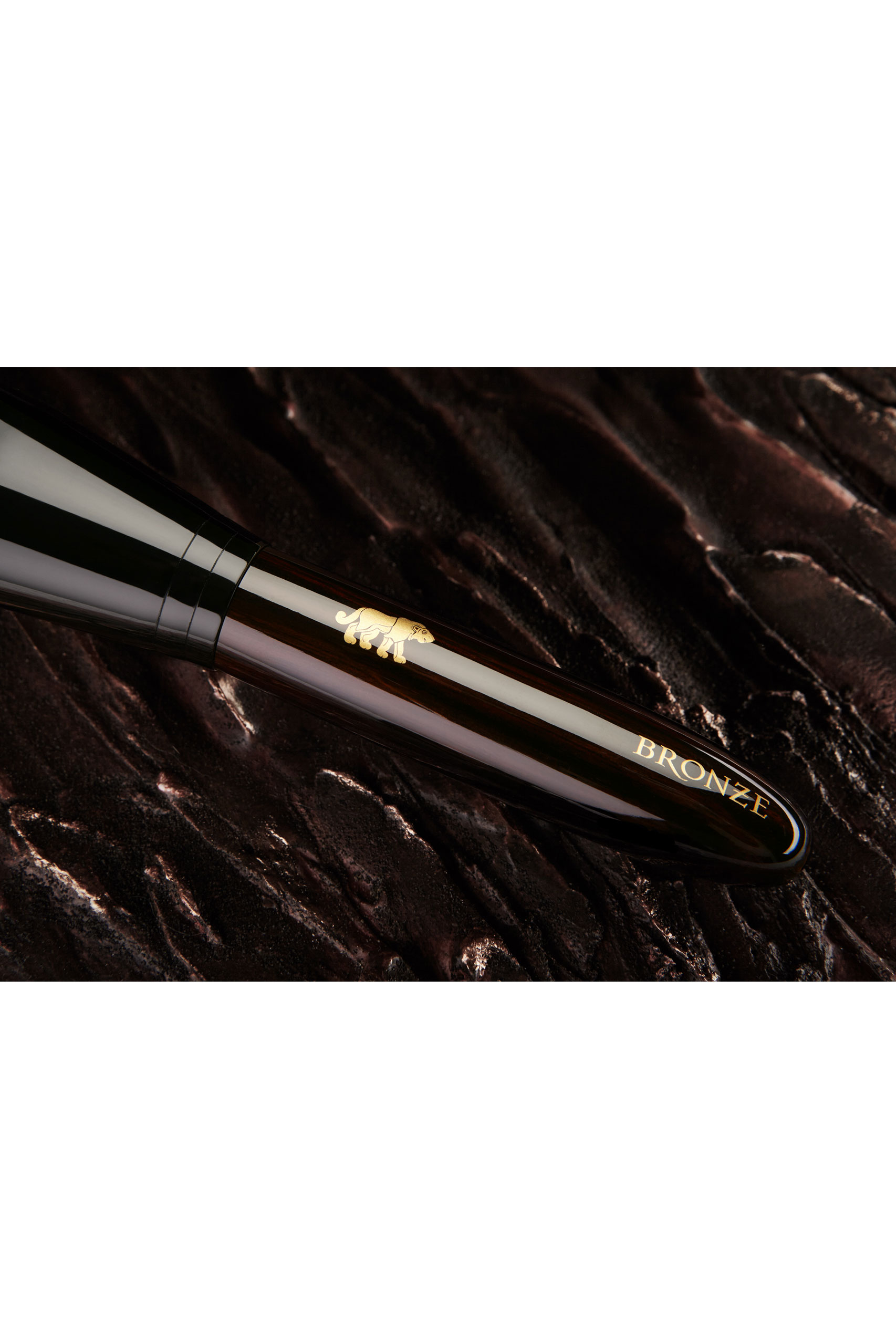 Рукоять кисти для макияжа Annbeauty Signum BRONZE