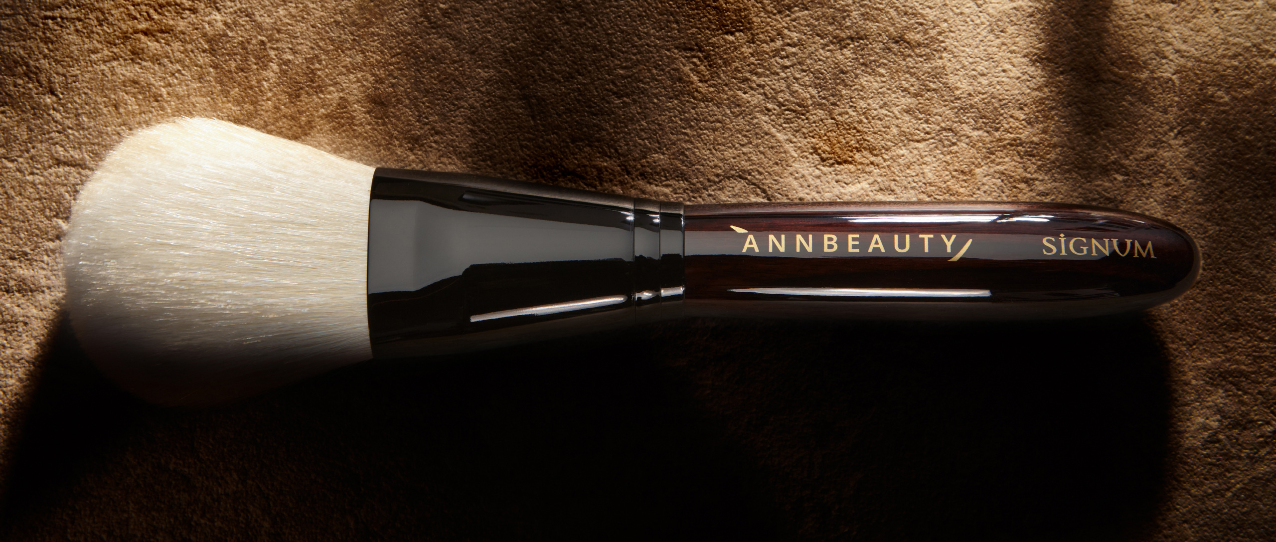 SIGNUM-Annbeauty-SIGNUM_BRONZE-banner_big_v2