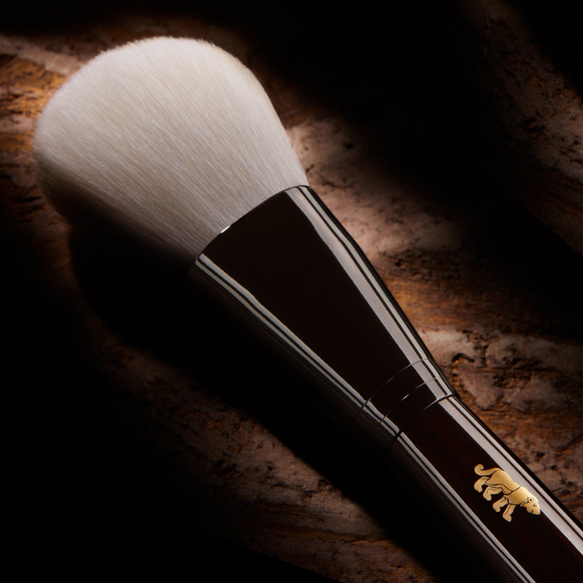 SIGNUM-Annbeauty-SIGNUM_BRONZE-mbanner