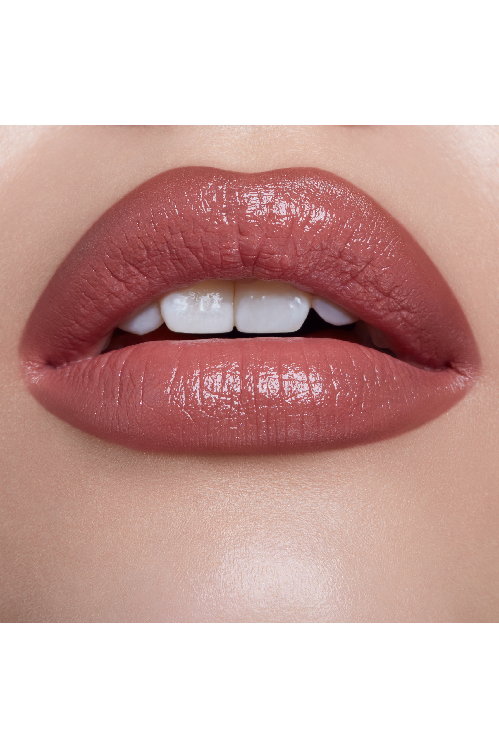 Свотч помады для губ YOUR Lips 002 и карандаша YOUR EYES 103