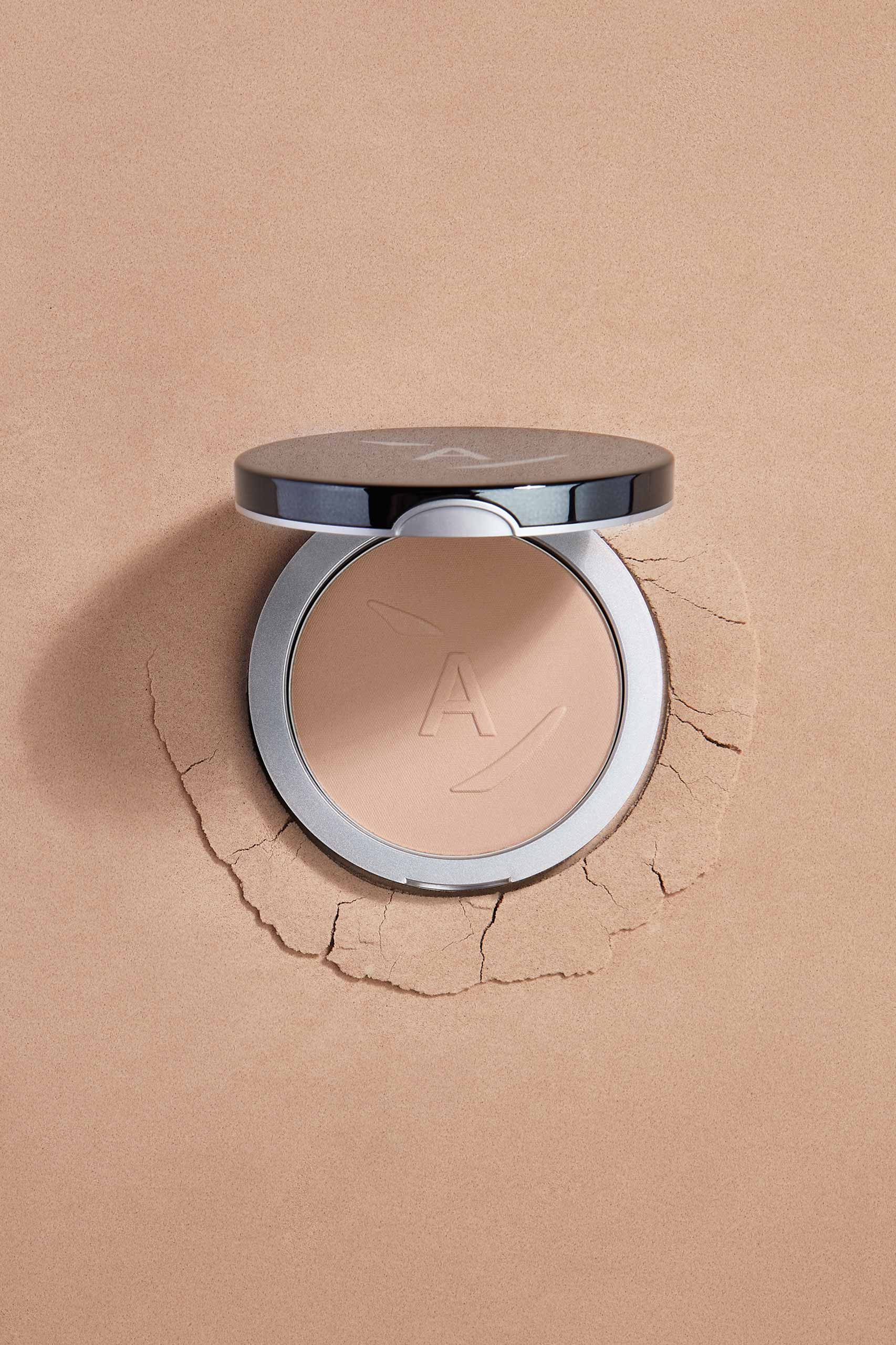 Увлажняющая пудра YOUR FACE PERFECT POWDER FOUNDATION 002 Nude — изображение 3